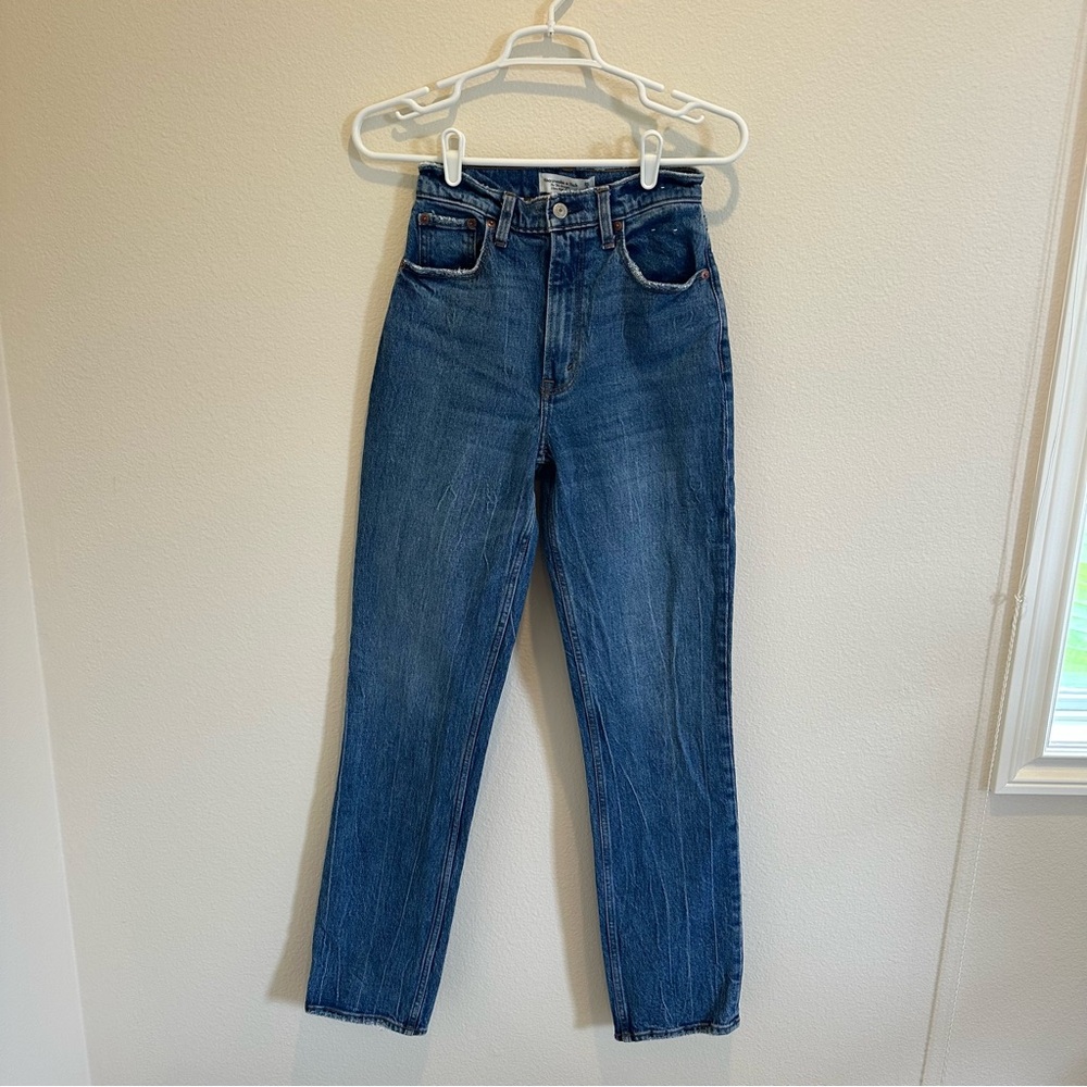 Abercrombie & Fitch Women's Straight Leg Jeans - Classic Blue